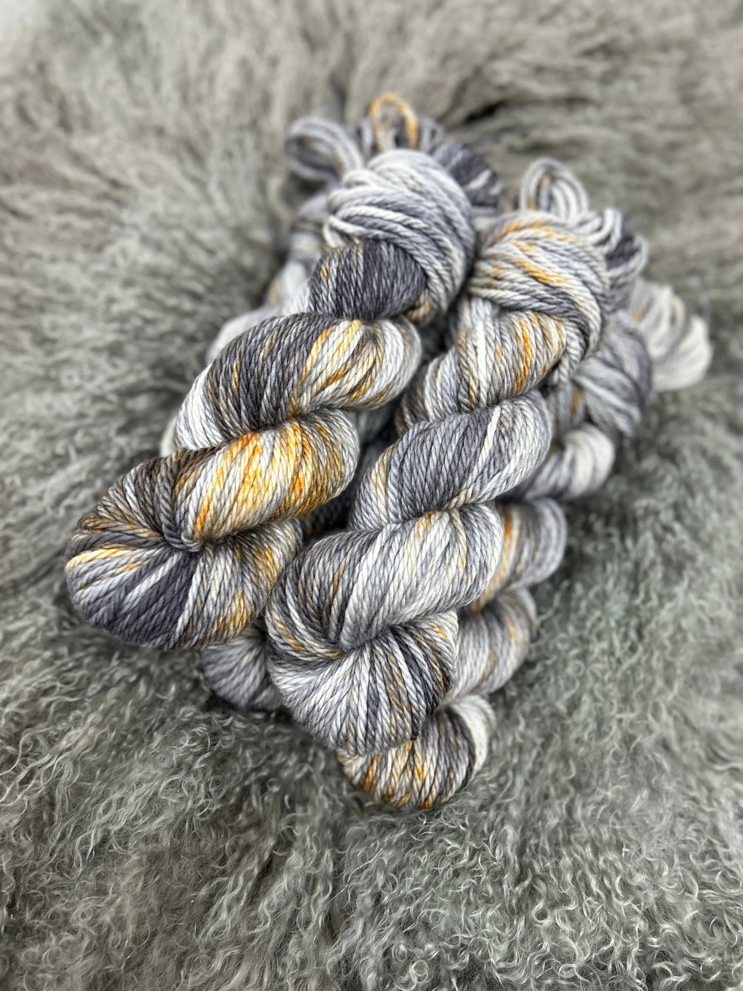 "Iron & Ore" - Bulky Merino Amber Waves