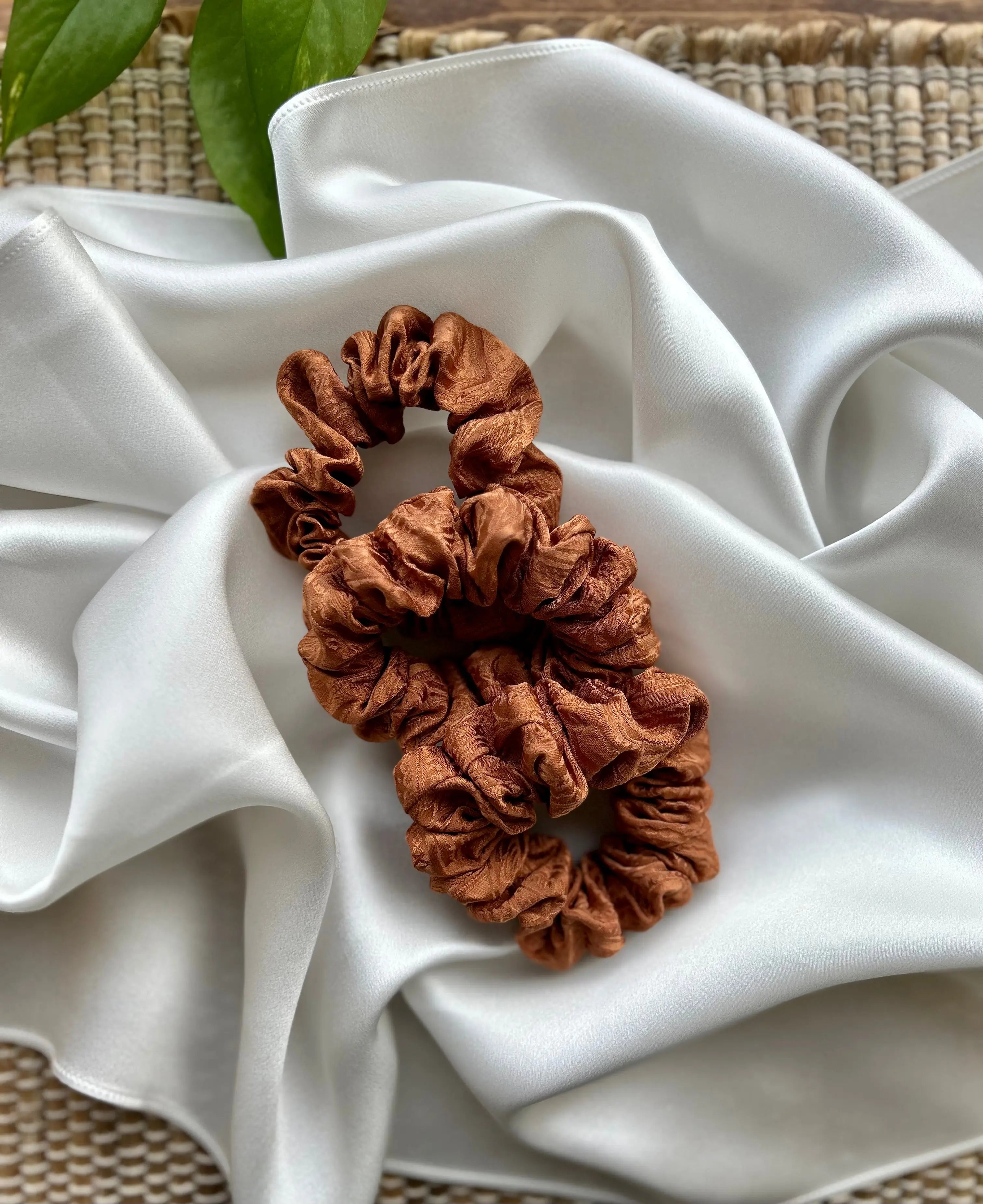 Silk Scrunchies Amber Waves KS