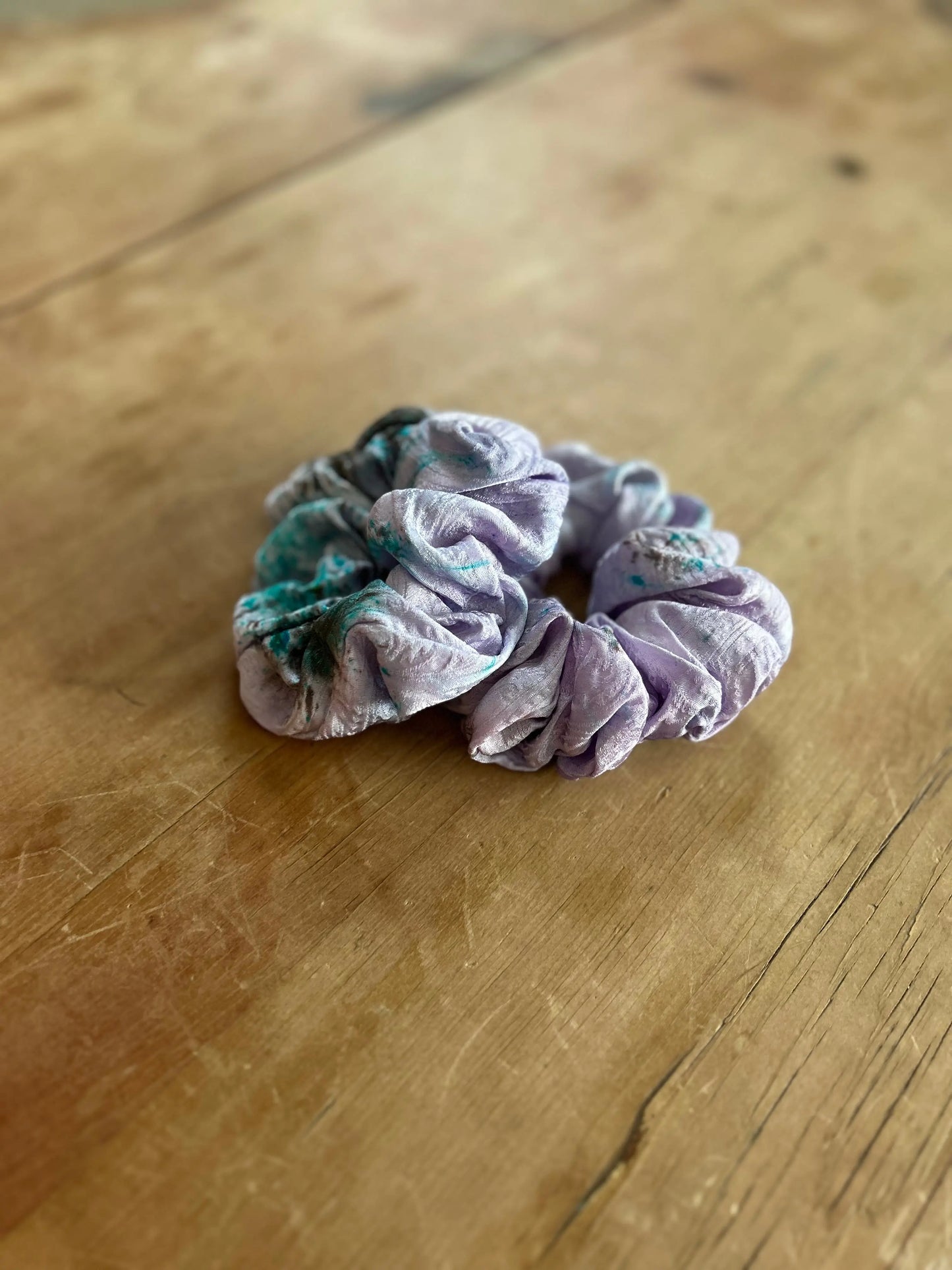 100% Silk Scrunchie | Hand-Dyed Mulberry Silk | Lavender Speckled